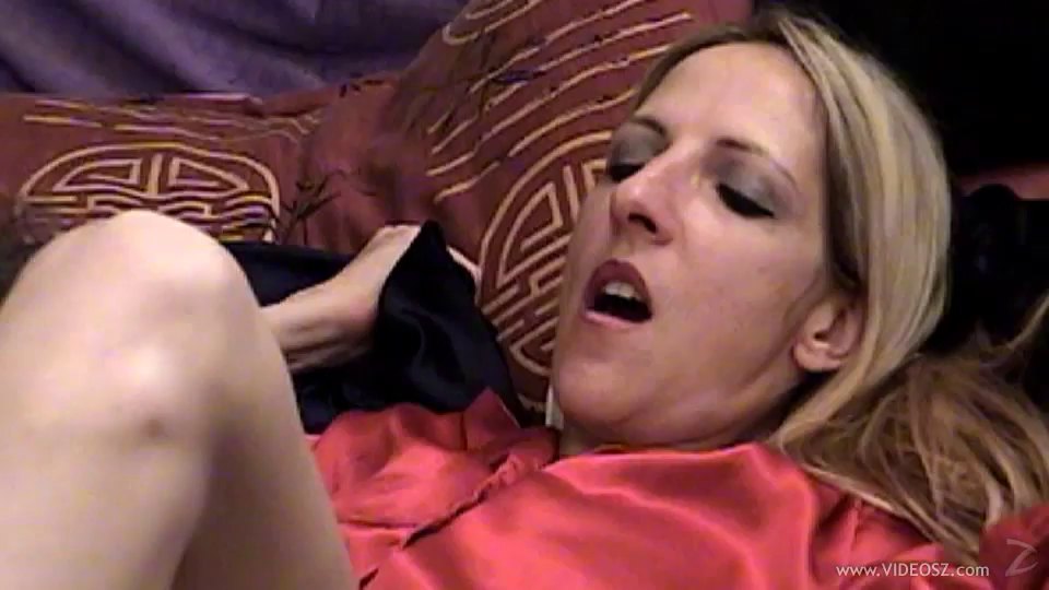 Blonde milf Marie Madison moans sweetly in POV clip | Any Porn
