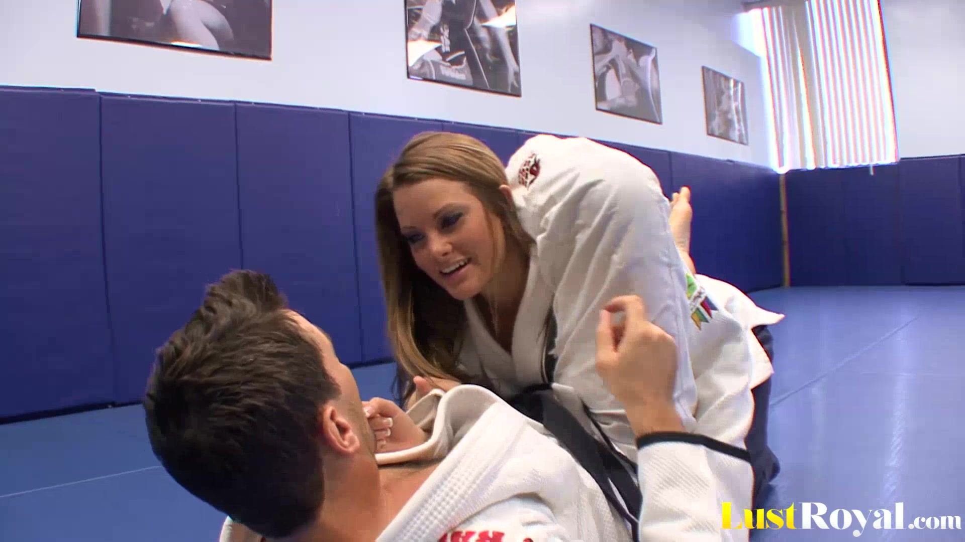 Sexy Megan Fenox seduces her wrestling coach | Any Porn
