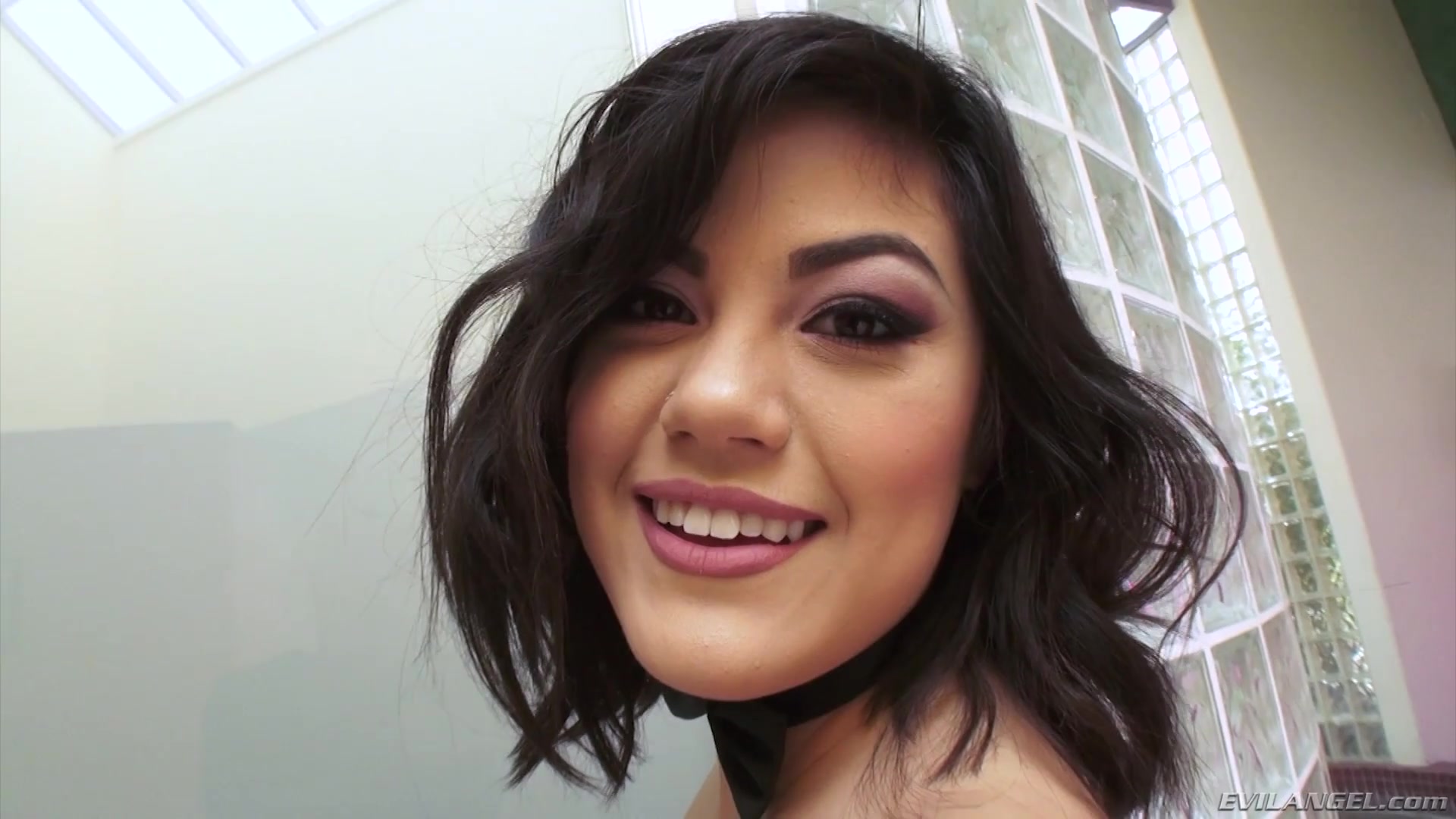 Luscious Kendra Spade stretching her pussy and slurping a... | Any ...