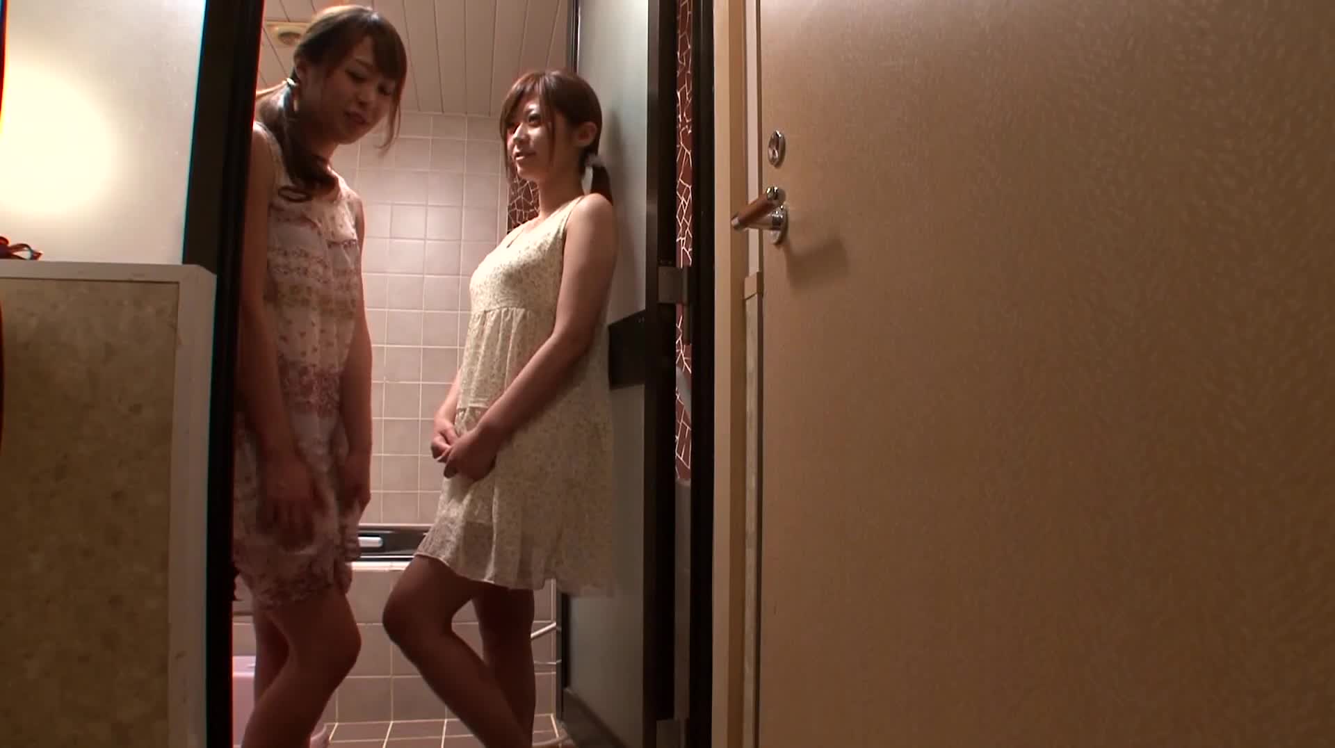 Haruki Sato and Sae Aihara take a bath and please each other | Any Porn