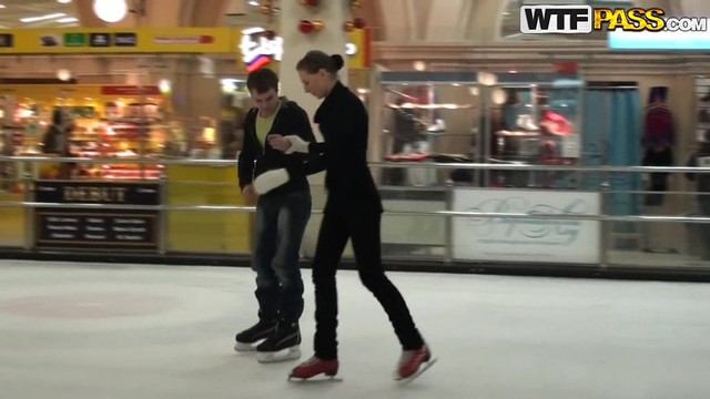 Couple Go Ice Skating Before Turning into The Oral Sex Ac..