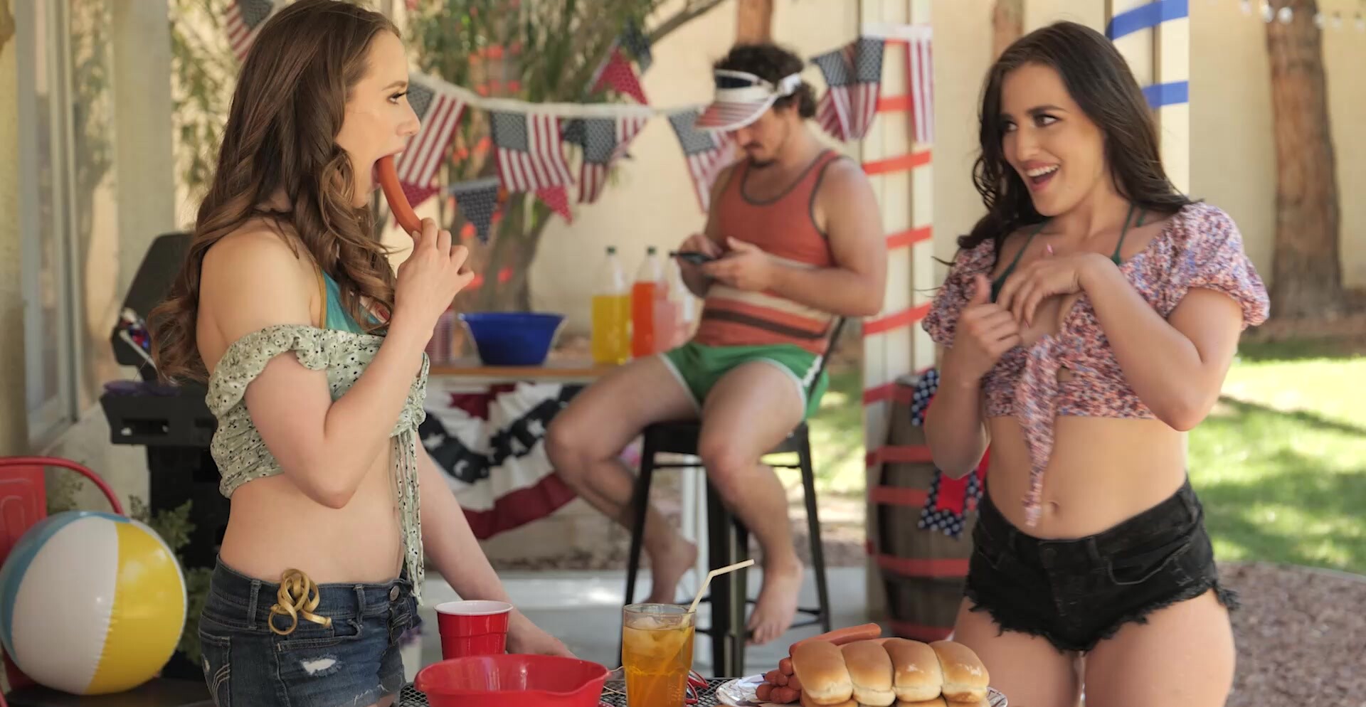 FFM threesome with kinky Jackie Hoff and Aubree Valentine | Any Porn